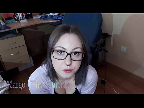 ❤️ Sexy meisie met bril suig dildo diep op kamera ❤️❌ Fok by ons af.passionateembracespotlight.ru